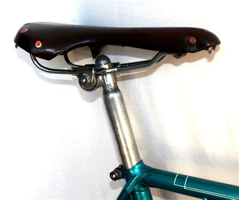 brooks swallow saddle